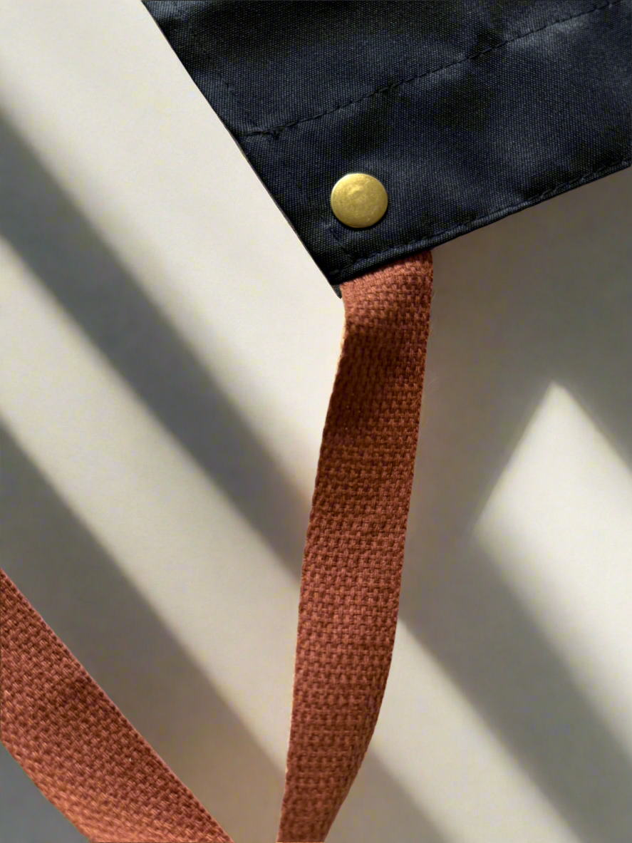 Host Mode Apron