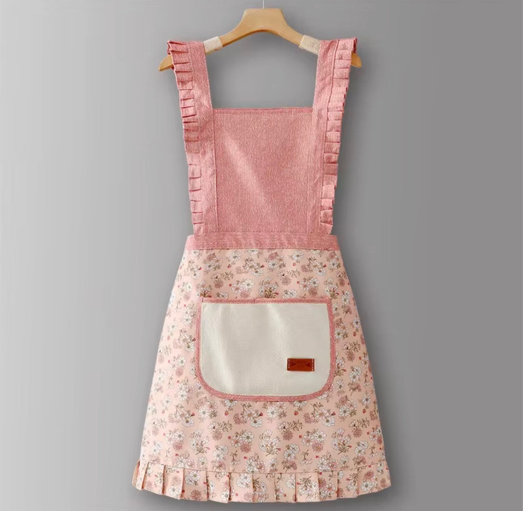 The Hostess Apron - Blush bloom