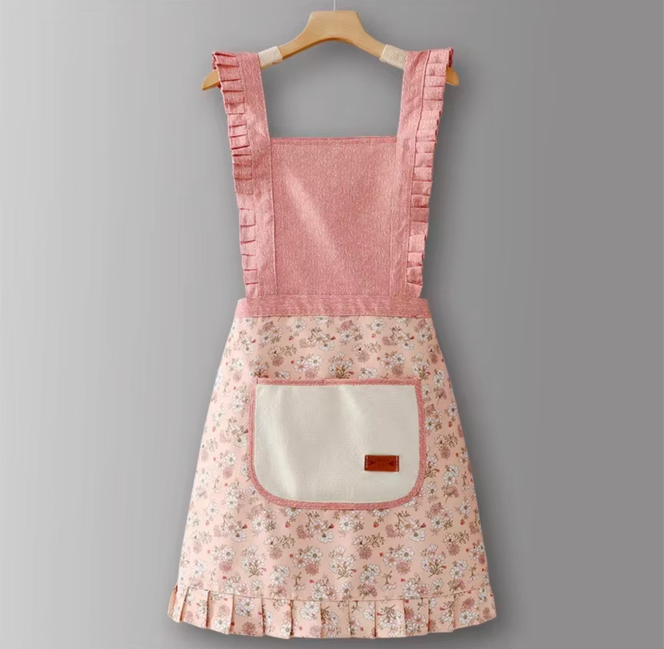 The Hostess Apron - Blush bloom