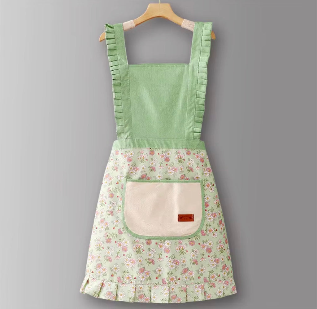 The Hostess Apron - Garden sage